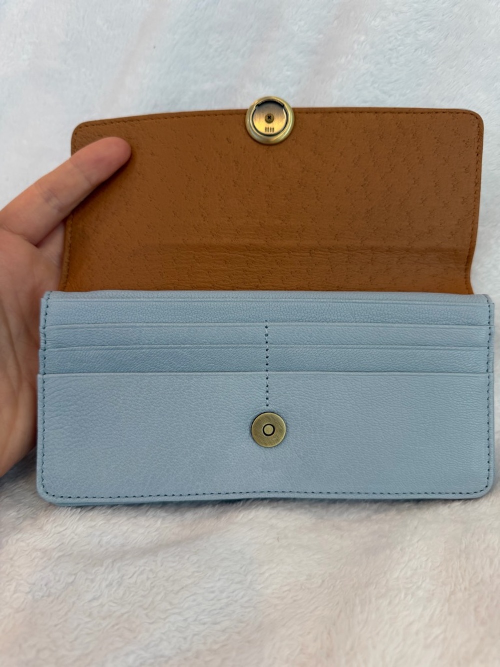 HOBO Hutton Large Wallet - Picture 2 of 4